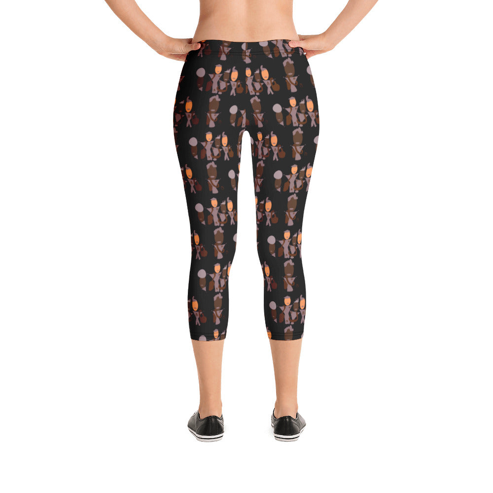 AJBeneficial Entourage Capri Leggings in Black